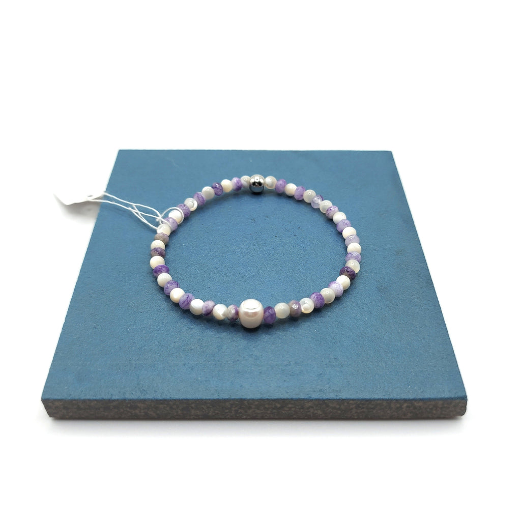 Purple Malaysian Jade, Mother of Pearl & Freshwater Pearl Bracelet