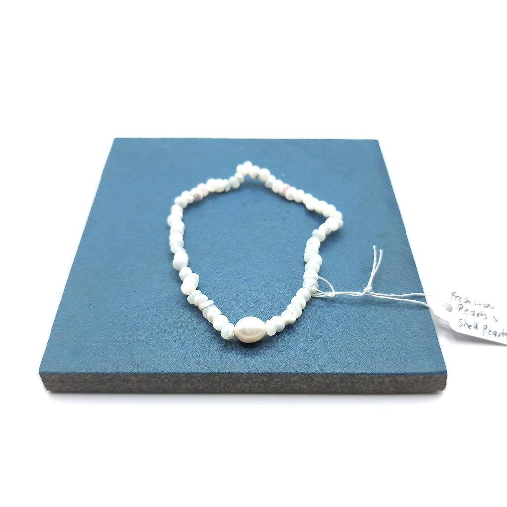 Freshwater Pearl and Shell Pearl Bracelet