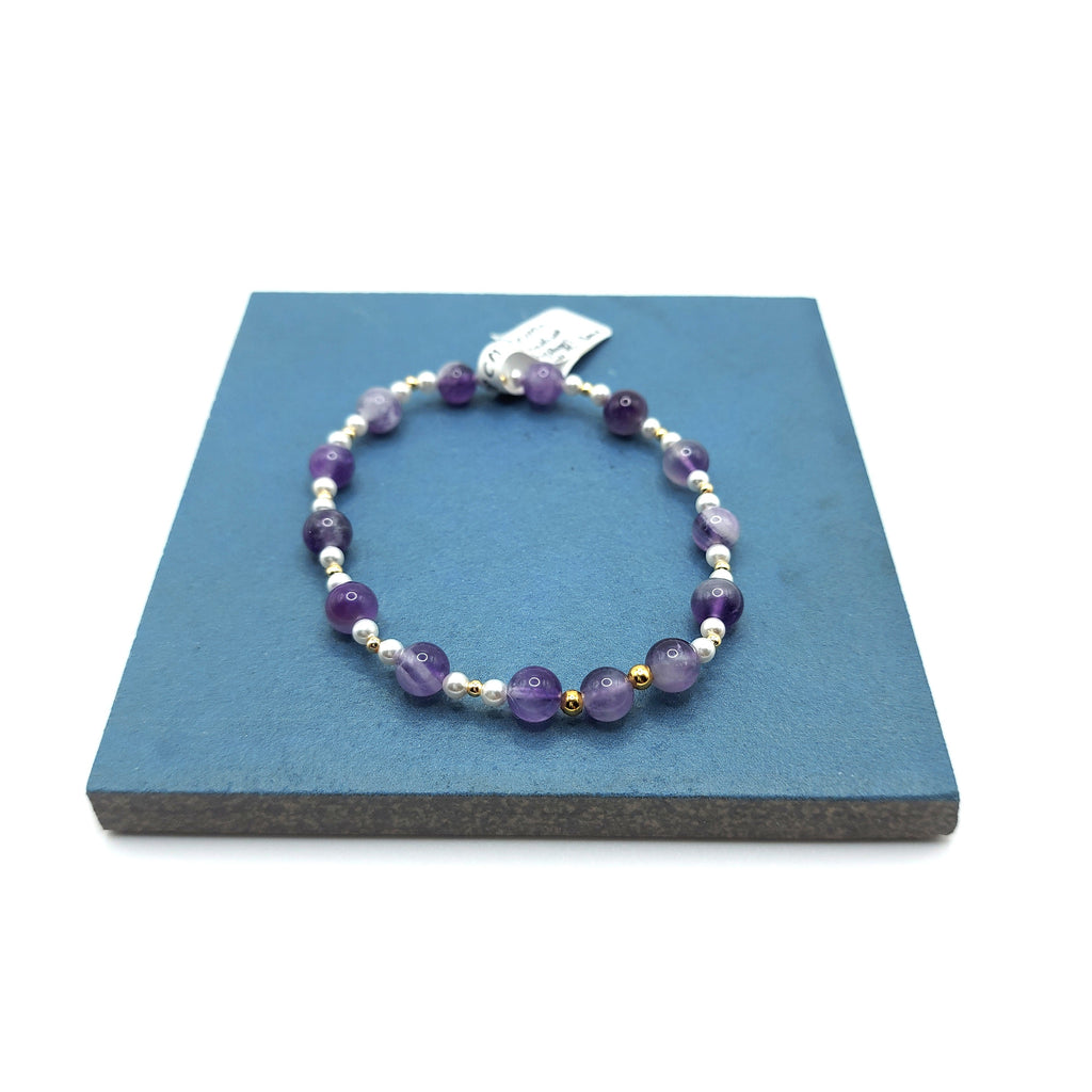 Amethyst & Shell Pearl Bracelet