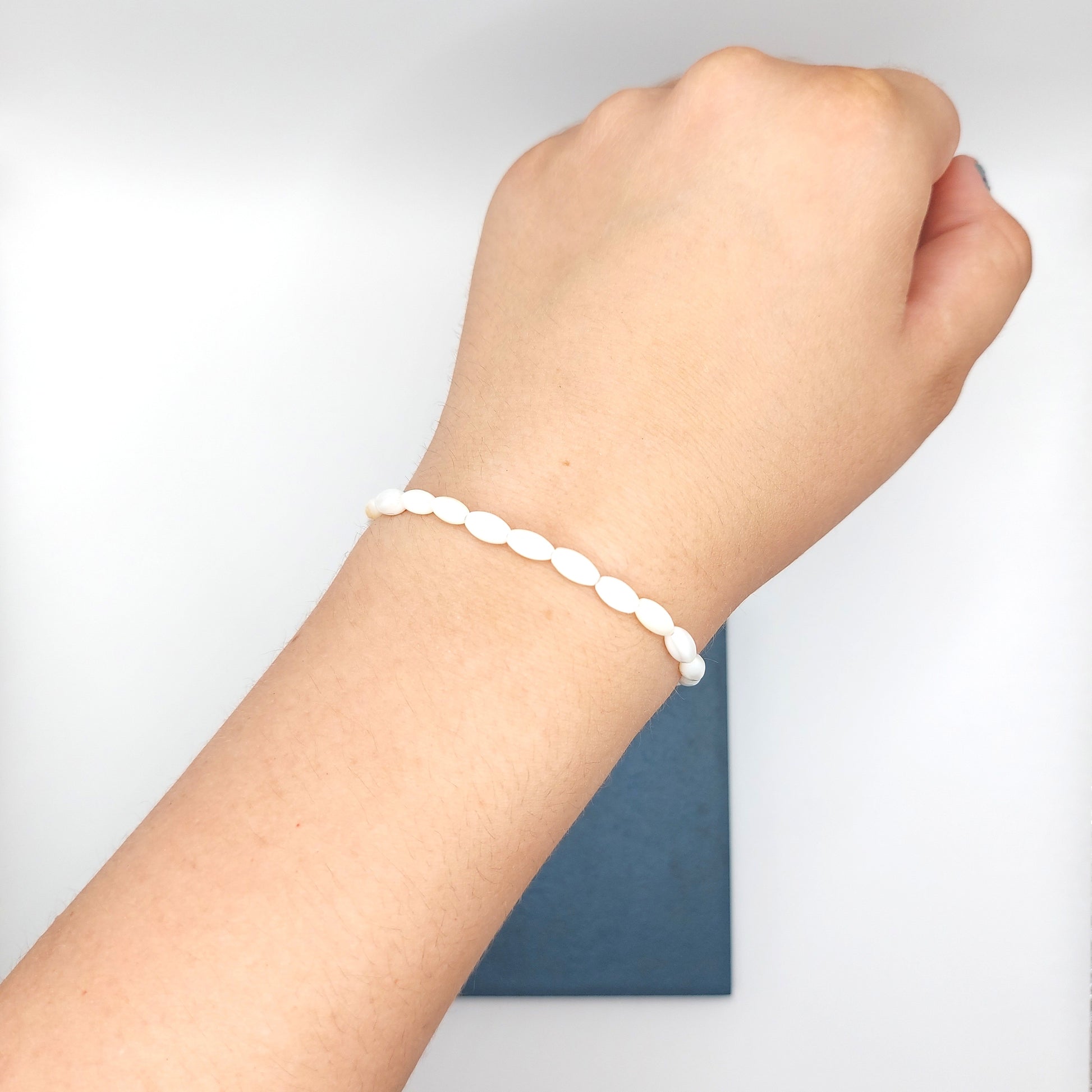 Mother of Pearl Rice Bracelet