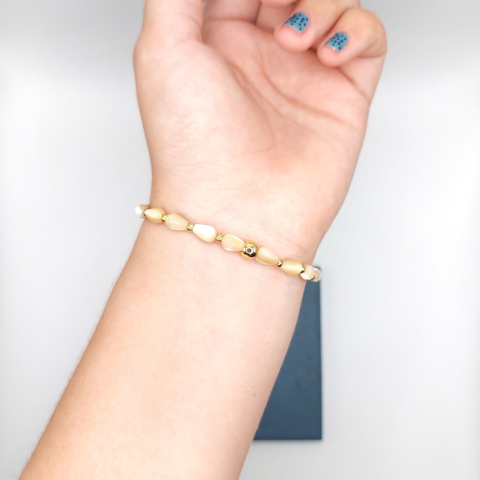 Mother of Pearl Bracelet