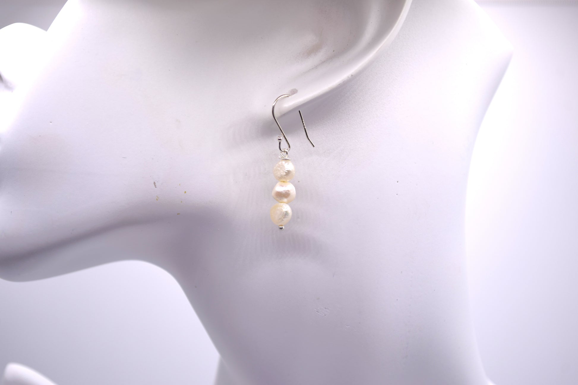 S925 Freshwater Pearl Earrings (Three Small Nuggets)