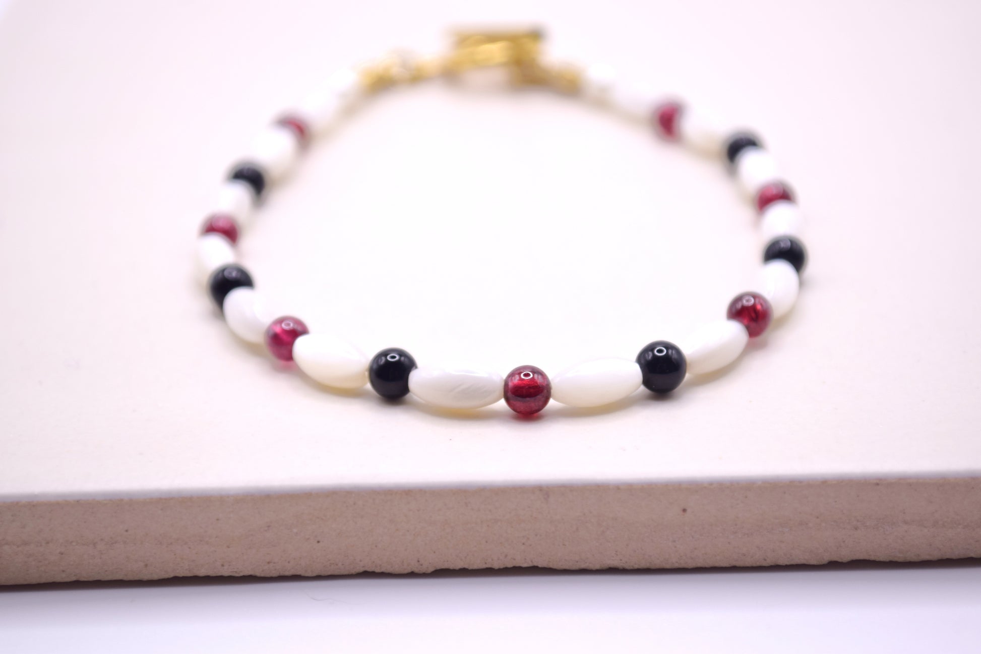 Agate & Garnet Necklace